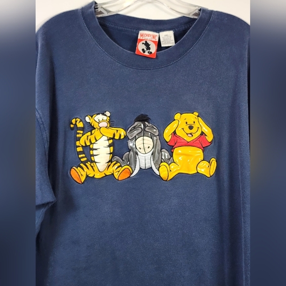 Disney Women’s Blue Vintage T-Shirt with Winnie the Pooh Characters, sz XXL - Picture 2 of 7